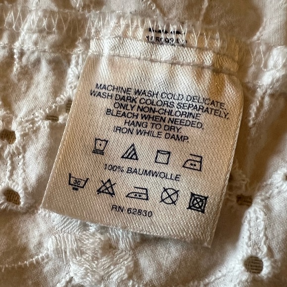 Lands End White Button Down Women’s Plus Eyelet - Picture 3 of 3